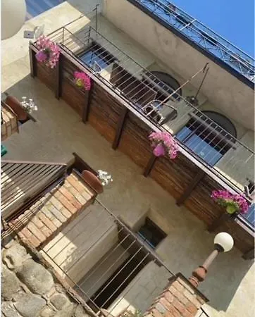 Casa Storica Valentina * Monforte D'Alba